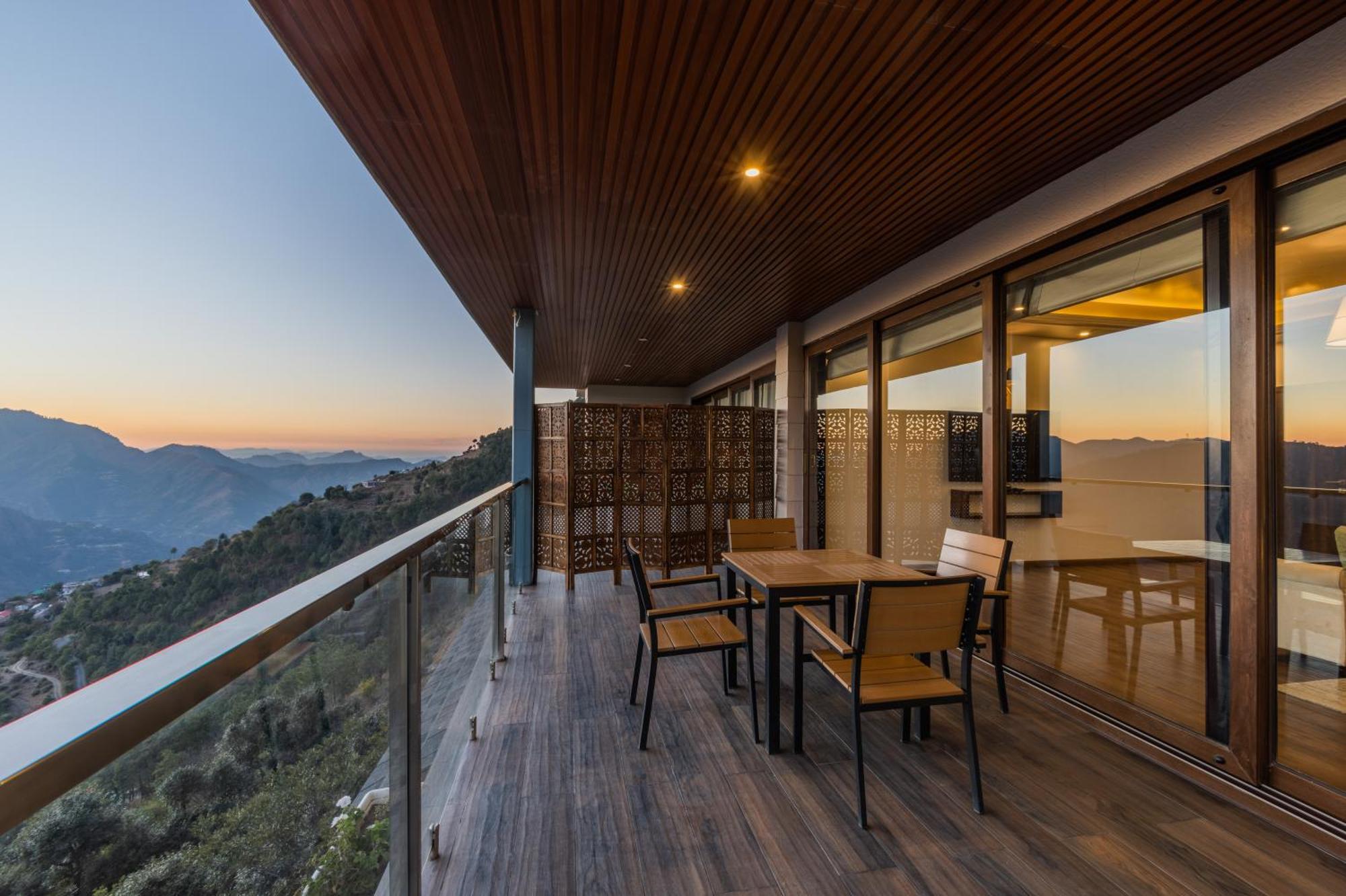 The Manor Luxury Apartments, Shimla Mashobra Extérieur photo