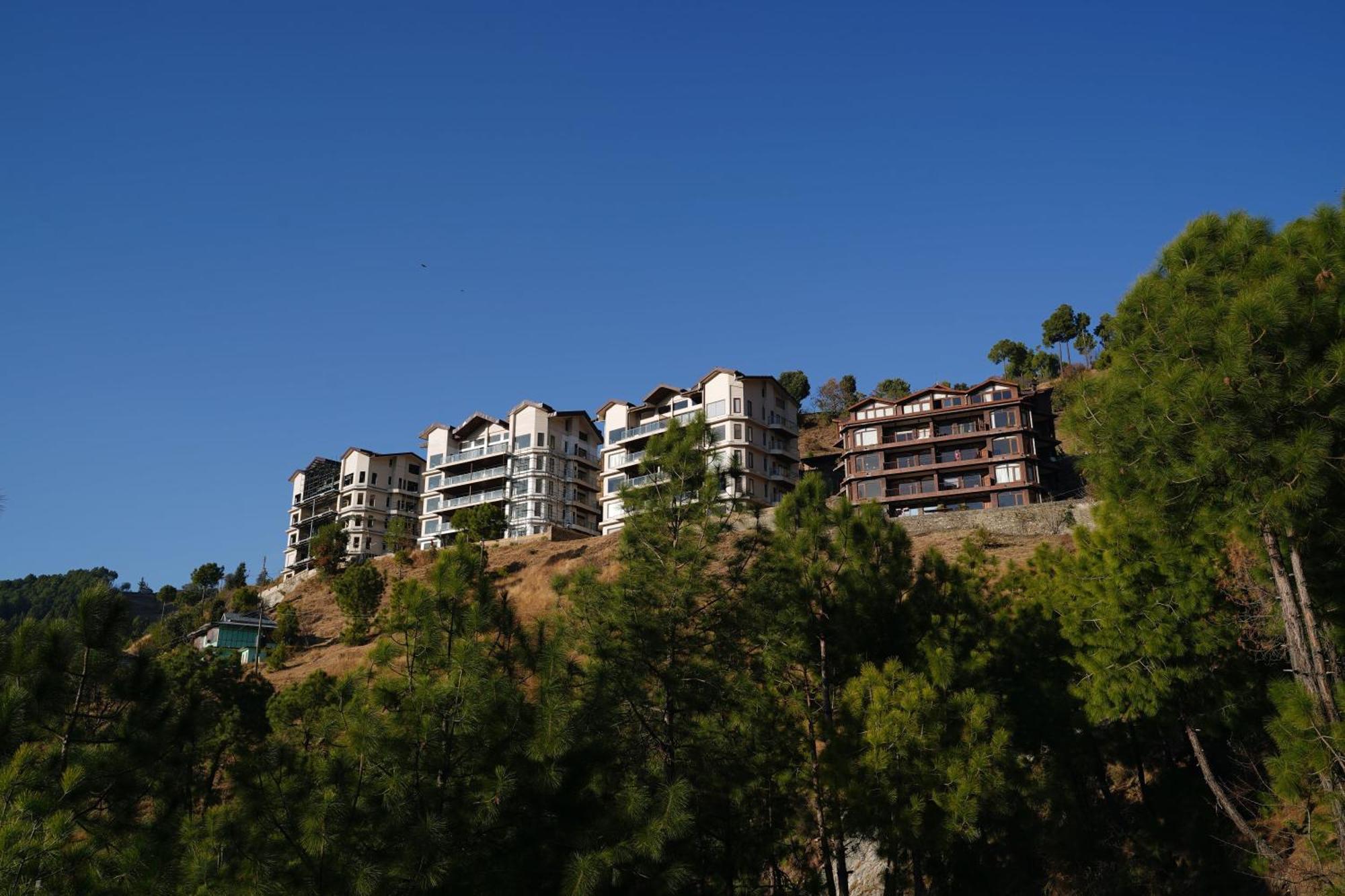 The Manor Luxury Apartments, Shimla Mashobra Extérieur photo