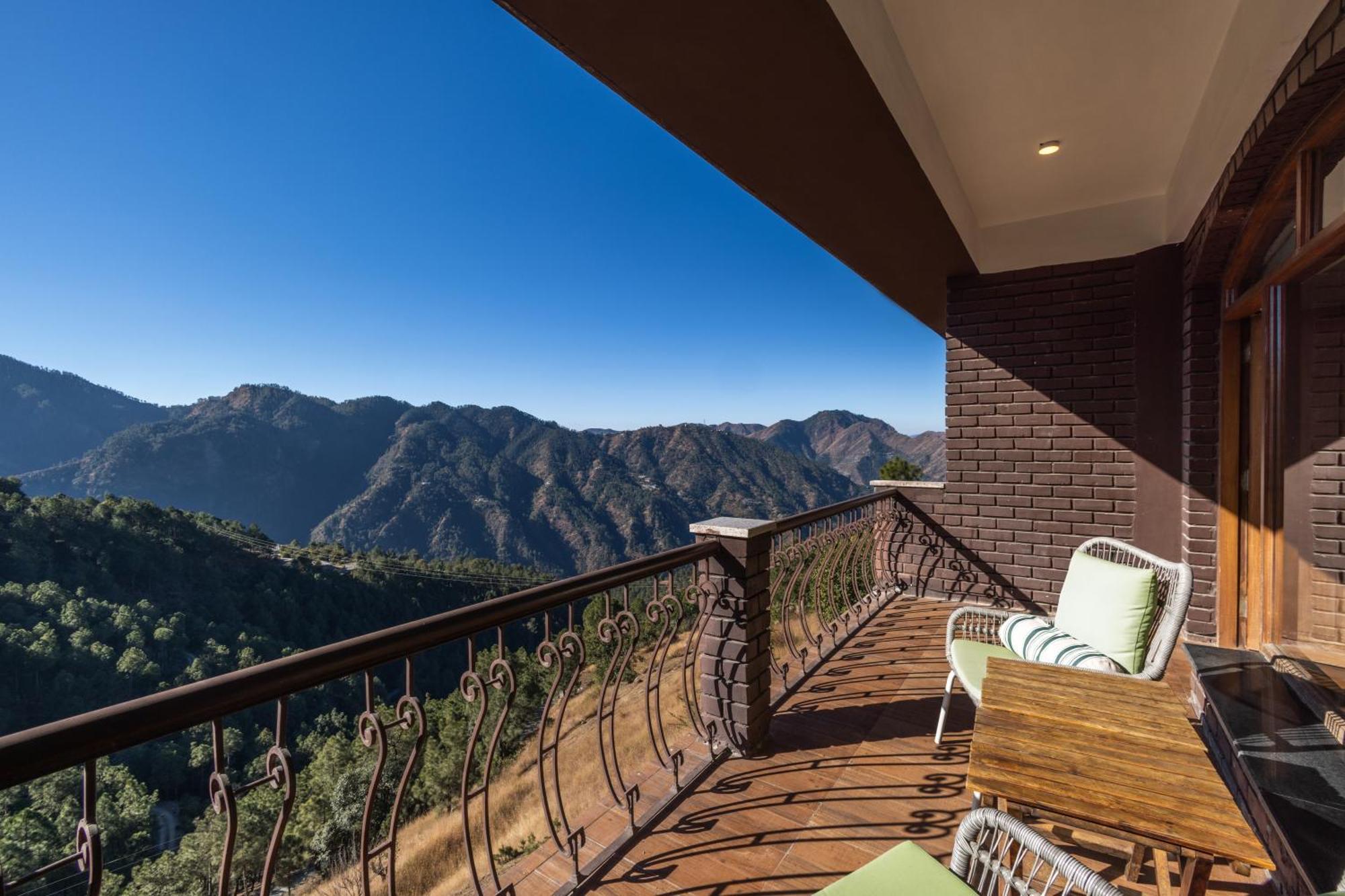 The Manor Luxury Apartments, Shimla Mashobra Extérieur photo